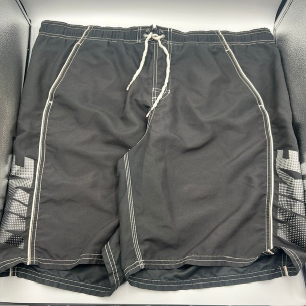 Nike Swim Trunks Men's Black Logo Drawstring Swimming Trunk‎ Shorts Size 41W